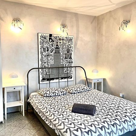 Апартаменты Bezagenta Oldtown2 Close To Metro Варшава Экстерьер фото